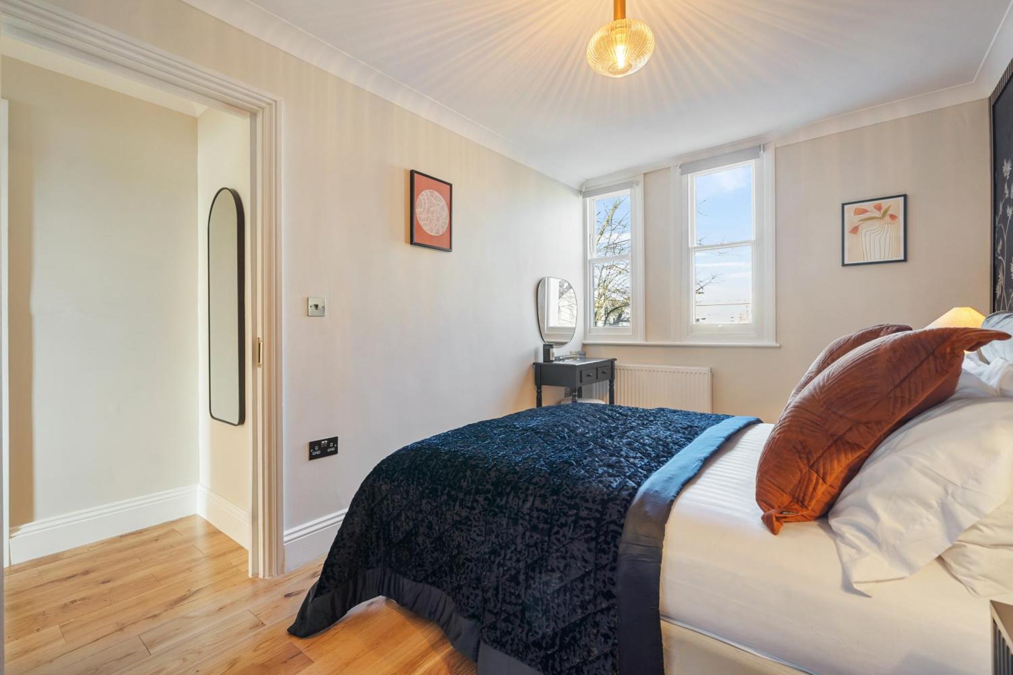 Апартаменты House Of Cambridge Gardens In Notting Hill Лондон Экстерьер фото