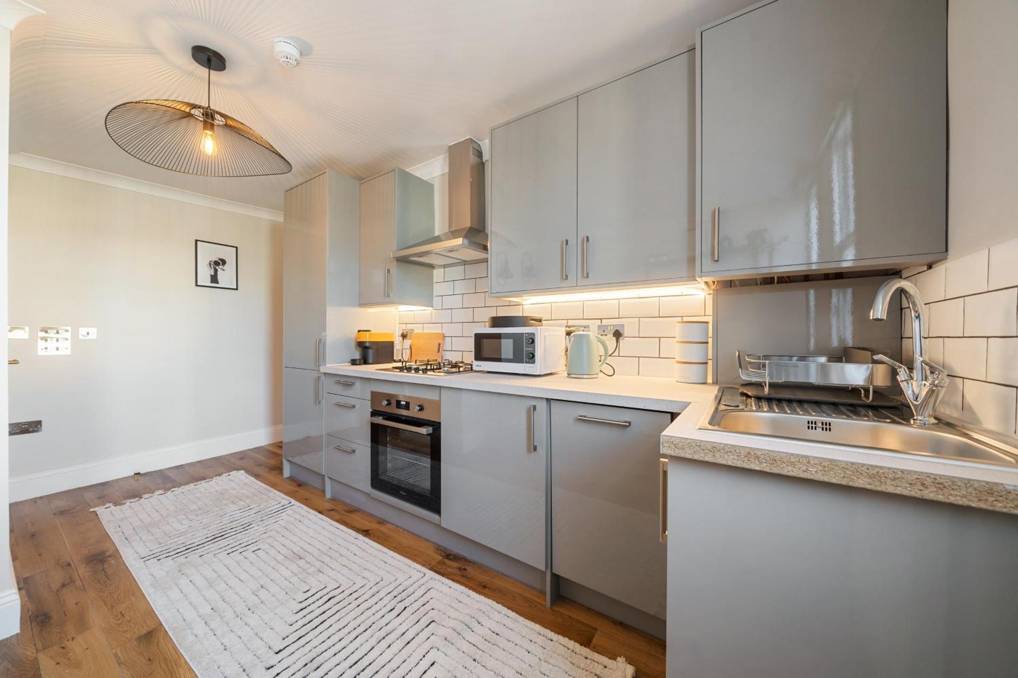 Апартаменты House Of Cambridge Gardens In Notting Hill Лондон Экстерьер фото